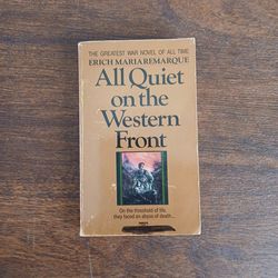 ✨️All Quiet on Thd Western Front Book✨️