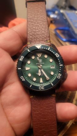 Steel dive watch automatic