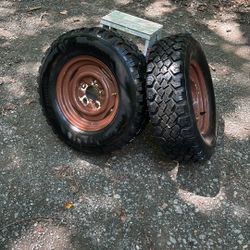 P225/75R15 Mud & Snow Tires