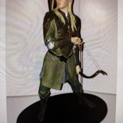 Legolas Green Leaf Statue Sideshow Collectible  Lord Of The Rings. Lotr