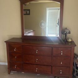Vanity Dresser With Mirror