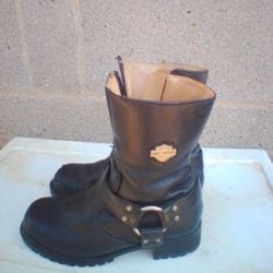 Size 6 1/2 Harley Boots 