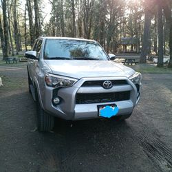 Gorgeous 2019 Toyota 4Runner