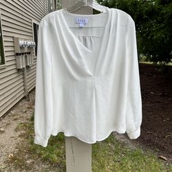 Elle Women's Long Sleeve blouse