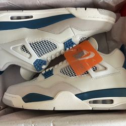 Jordan 4 Military Blue