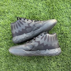Black Lamelo Ball MB.01