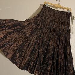 Shiny Satiny Size 5 Junior’s Skirt 