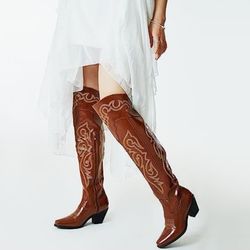 Brown Embroidered Women's Boots