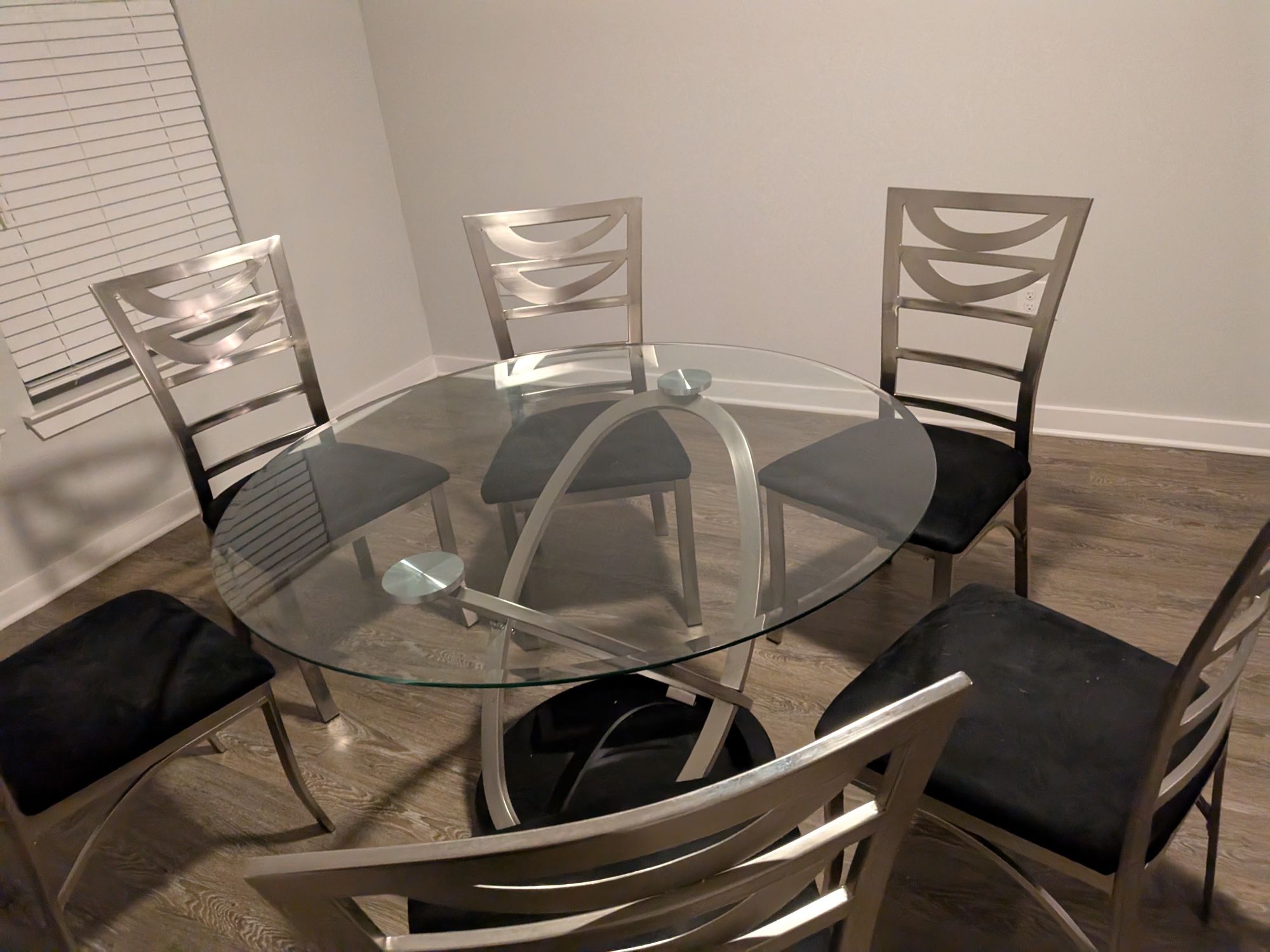 Modern Glass Table W/ 6 Chairs