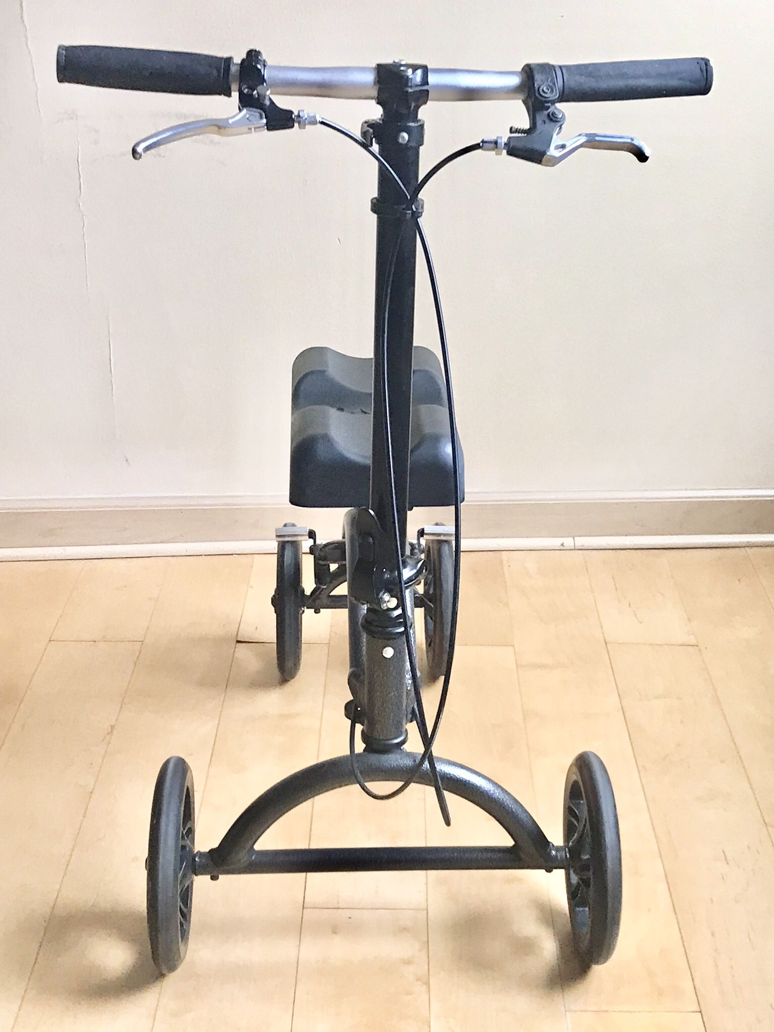 Knee Scooter