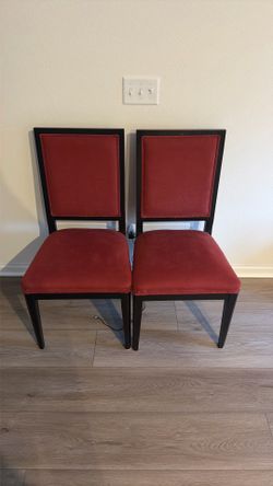 2  Dining Chairs