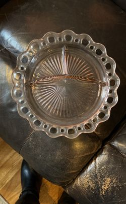 BESUTIFUL Depression Plates Antique I Have Three