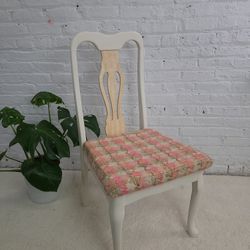 Chair & Side Table