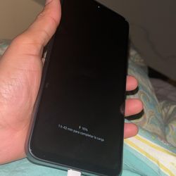 Esta nuevo nunca lo use lo acabo de prender tiene la batería 98 nueva 100 $