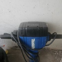 Makita Jack Hammer Tool