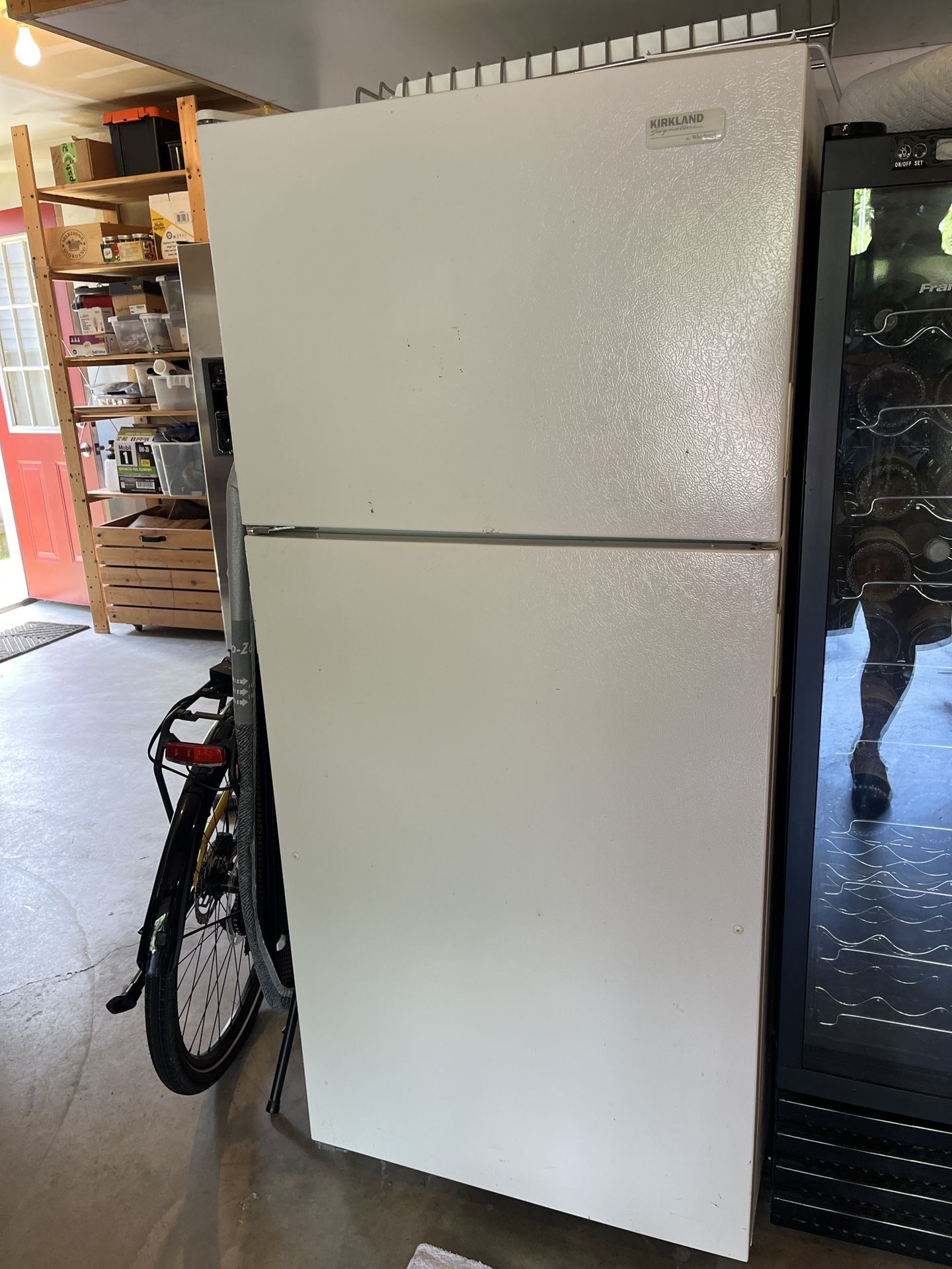 Refrigerator