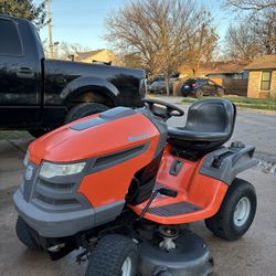 42” Husqvarna Riding Lawnmower