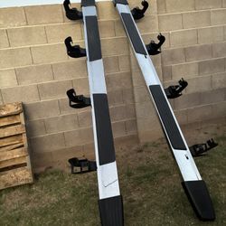 Estribos Originales Para Chevy.  2016/2026