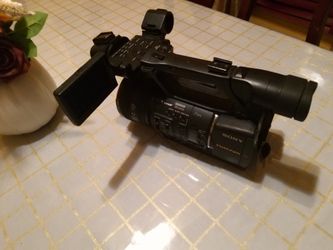 Sony HXR-NX5U NXCAM Camera (Read-discription)