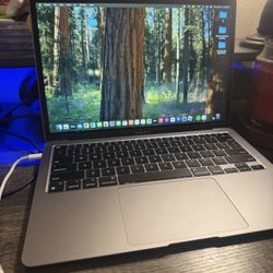 MAC BOOK AIR $700 OBO 