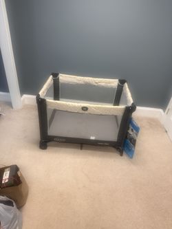 Baby Play Pen