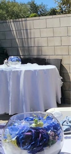 12 Round White Tablecloths 120 inches