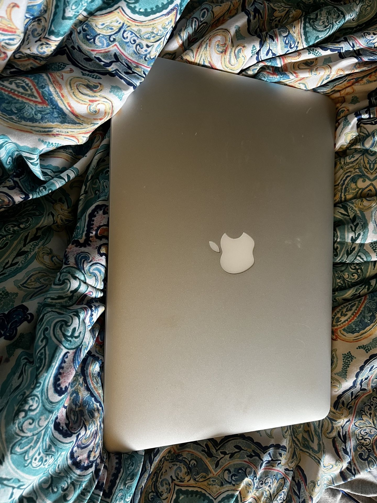 MacBook