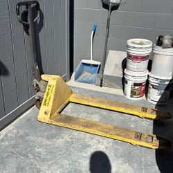 Pallet Jack