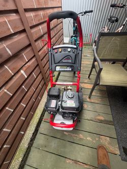 Pressure washer/ New