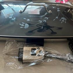 Plancha Eléctrica Doble Con Cerámica Antiderrente.