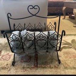 Magazine/blanket rack-Southern Living