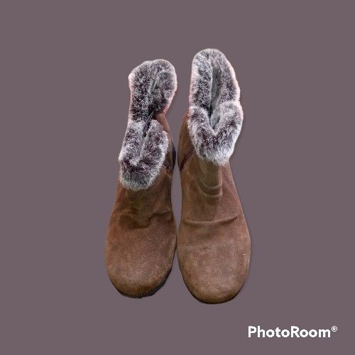 Women's Khombu Snow Boots Size 8M