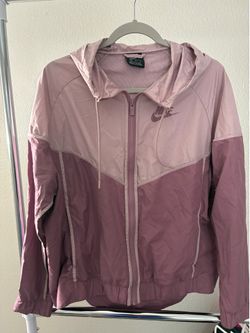Nike windbreaker
