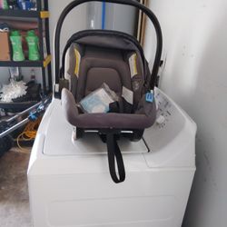 Infant Car Seat 