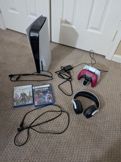 Sony PS5 Disc Console 825GB Bundle 2 Controllers Dock Pulse 3D Headset 2 Games Cables