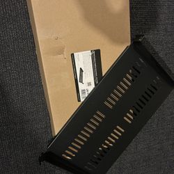 2 Star Tech vented cantilever shelves for server racks
