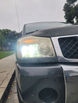 HiD an LED headlights