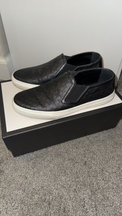 Women’s Gucci Black Slip-On Sneaker Size 37