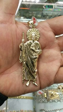 14k Gold san judas 3 inch long 12 8 grams