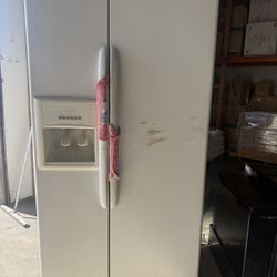 Kenmore Refrigerator 