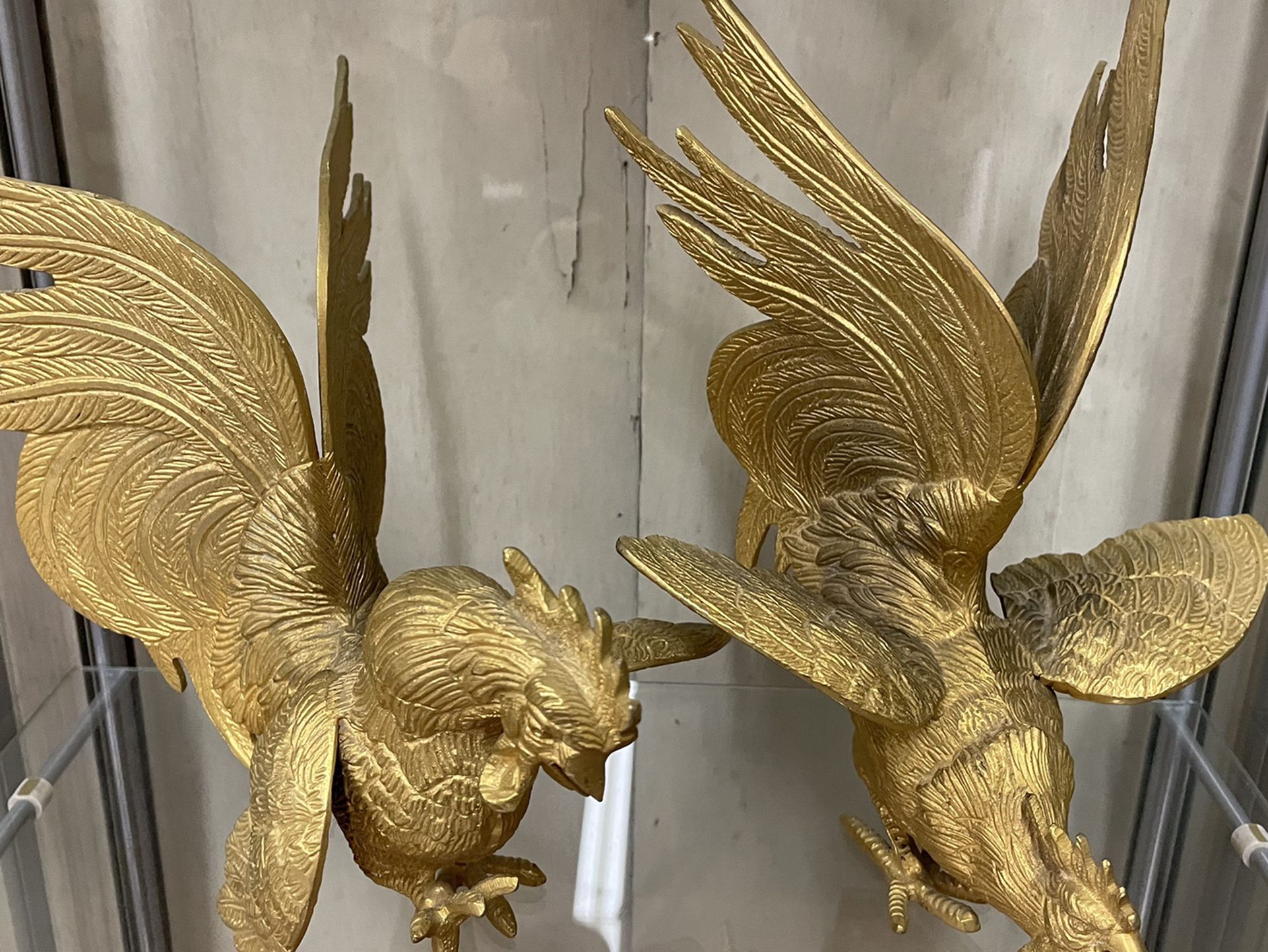 Nice pair of highly detailed brass Roosters