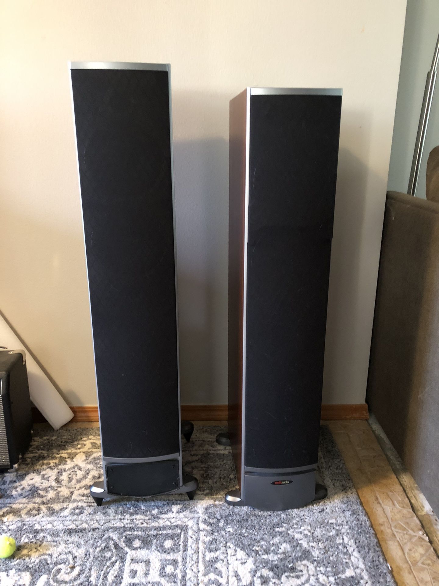 Polk Audio Floor Speakers 200w