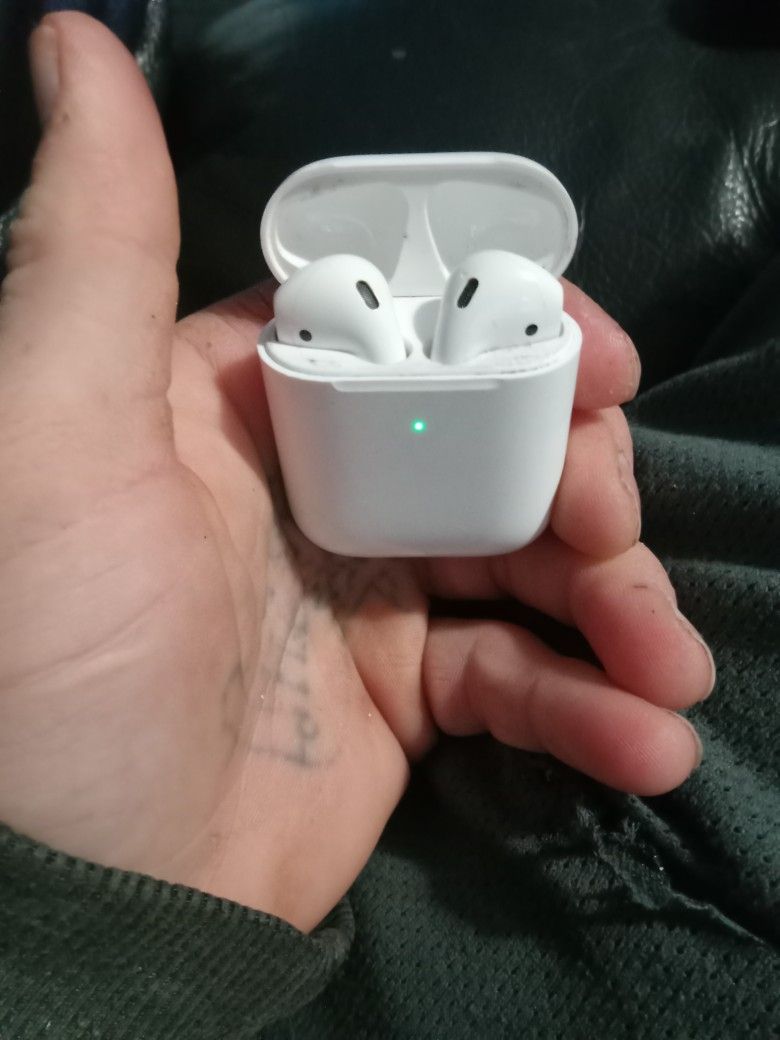 Airpods 2nd Gen