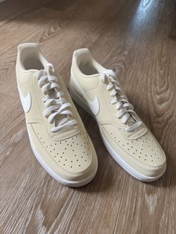 nike court vision LO size 13