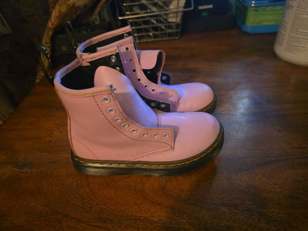 Dr. Martens Kids Size 12