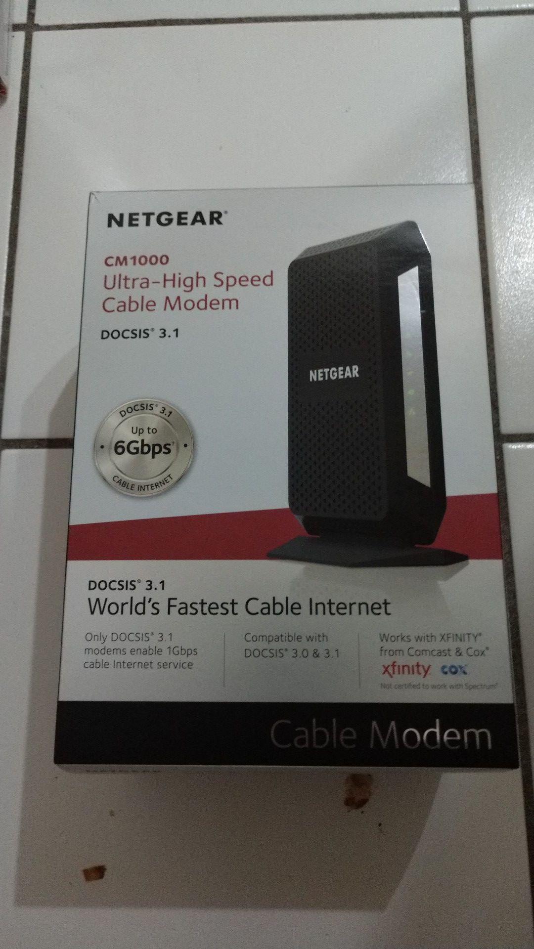 Netgear cm1000 Ultra-High Speed Cable modem