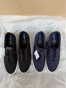 Brand New Men’s St. John’s Bay Casual Canvas Shoes Black & Navy Size 8, 9, 10 and 11