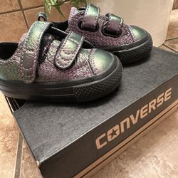 Size 2 Violet and Black converse 