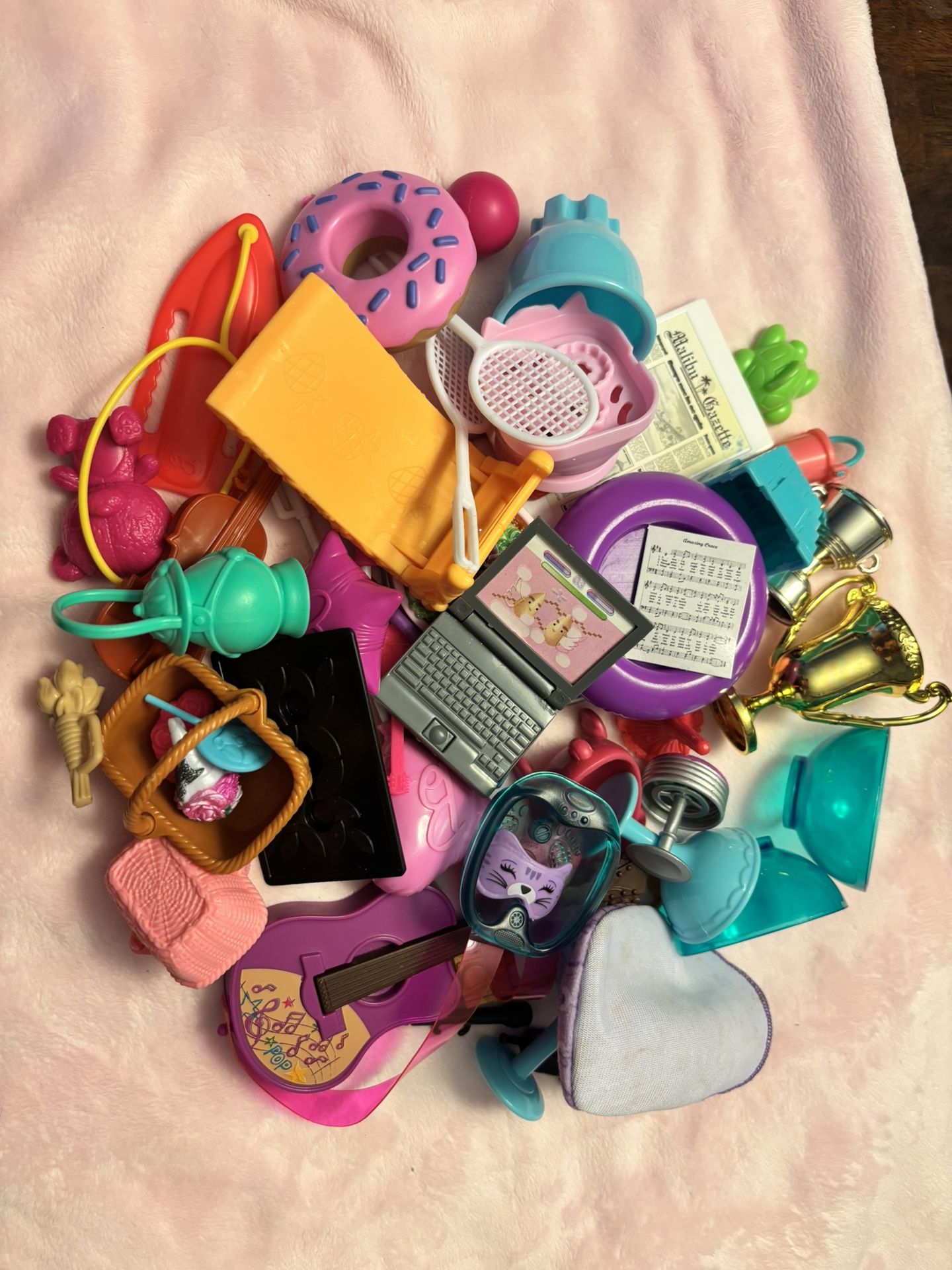 Barbie Accessory Lot