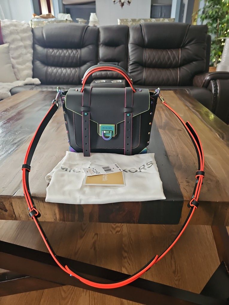 Michael Kors Manhattan Handbag